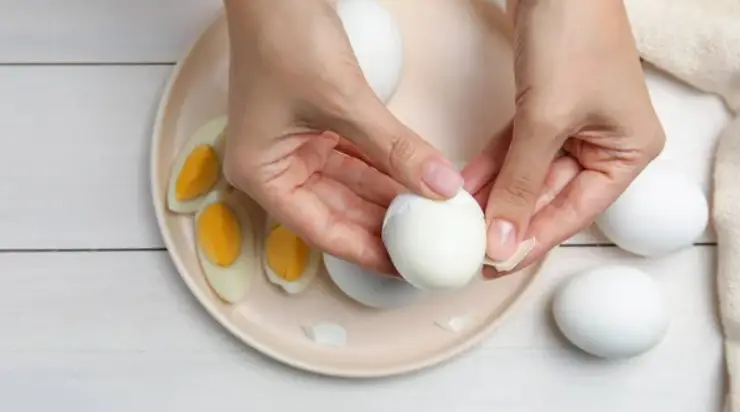 Lorsque ma grand-mère m’a expliqué pourquoi il valait mieux ne pas manger d’œufs le soir, j’ai vraiment commencé à y réfléchir pour la première fois